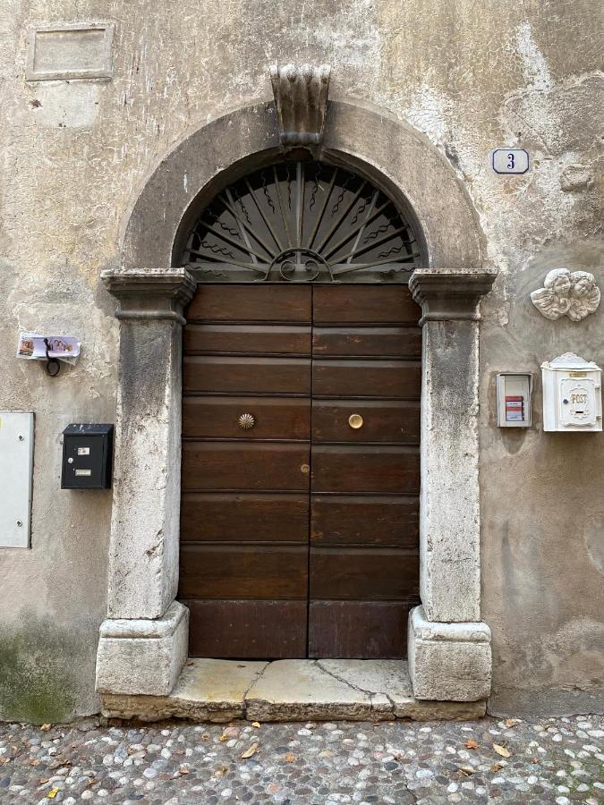 Dimore Antiche Ala Esterno foto